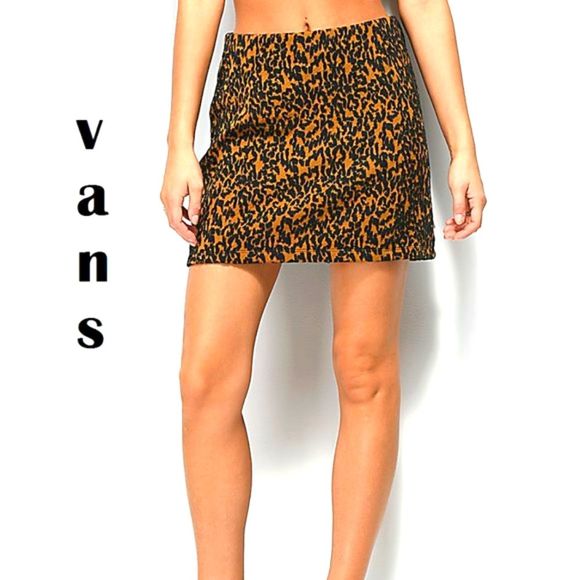Vans Dresses & Skirts - VANS Skirt Leopard Mini BNWT Size Small
